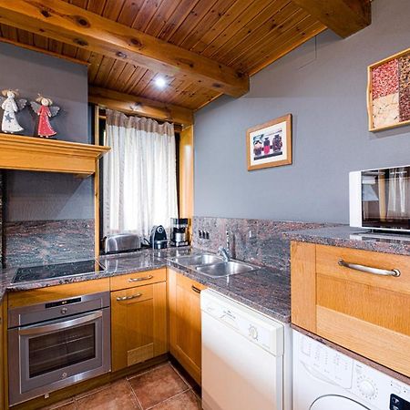 Casa Lola Pirene Villa Vielha Luaran gambar