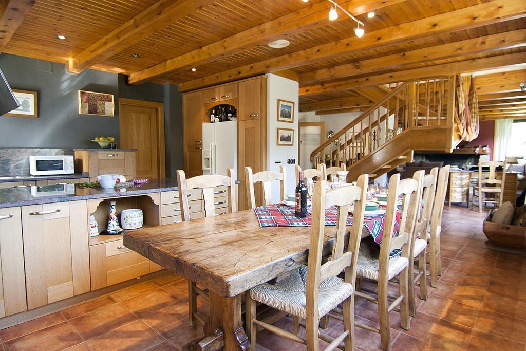 Casa Lola Pirene Villa Vielha Bilik gambar